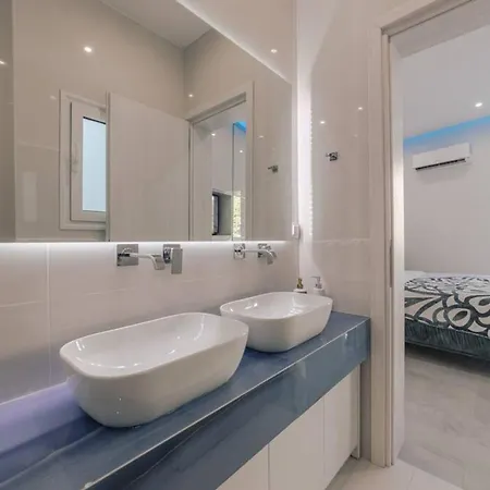 Vip Flat Palaio Faliro 2bd * Athens