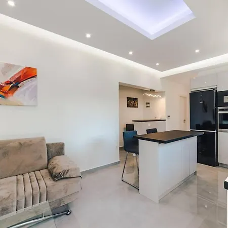 Apartment Vip Flat Palaio Faliro 2bd *
