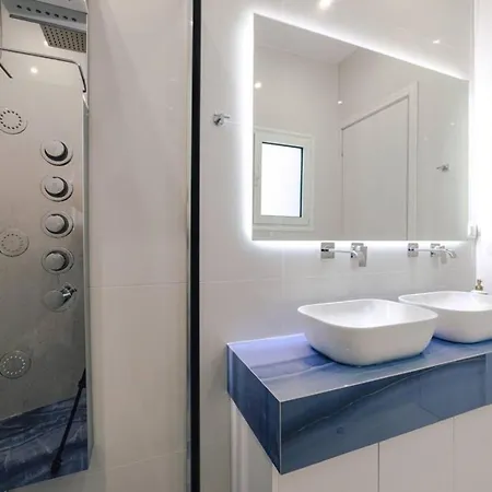 Vip Flat Palaio Faliro 2bd Athens
